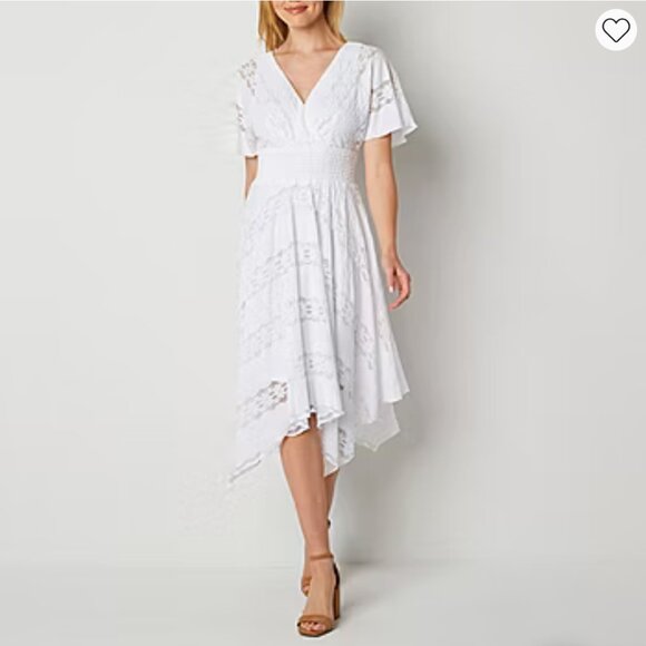 Beautiful, white, flowing dress by RabbitRabbitRabbit.  Shortsleeve, Size 12 - Picture 1 of 15